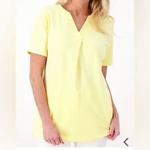 NEW - Denim & Co. Perfect Jersey Pleated Split V-Neck SS Tunic. Pale Yellow